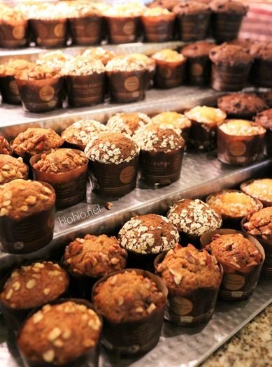 Caesars Bachannal Brunch Buffet- Baked goods. (Muffins) | hiohio.net