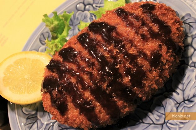FUWARI Kanazawa Izakaya (風和利金沢市居酒屋) Croquette (Beef and Onion); Japanese Food. 