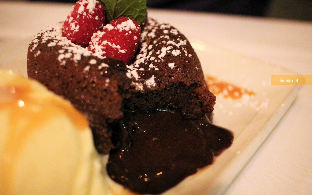Morton's Steakhouse Honolulu (Legendary Chocolate Cake Dessert), Oahu. 