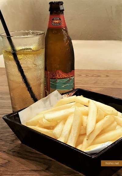 Kona Beer, Fries, Highball (Nomu Pour Waikiki Yokocho). 
